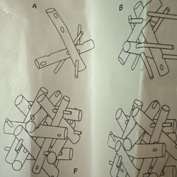 Bag of wooden building blocks/toys - Picture 5 of 5